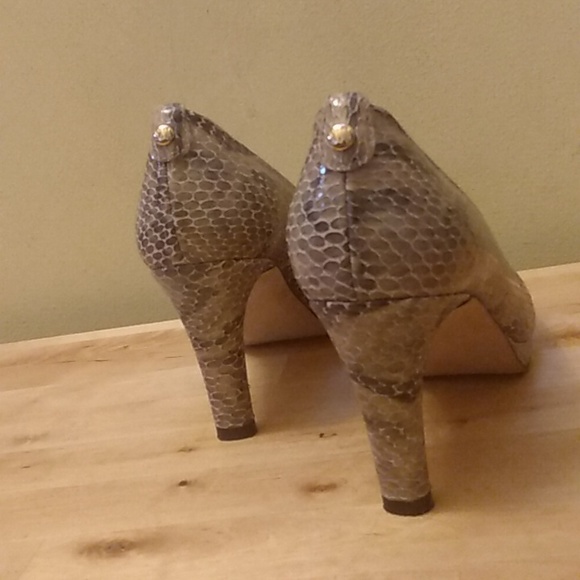 Stuart Weitzman high heels - Picture 3 of 5